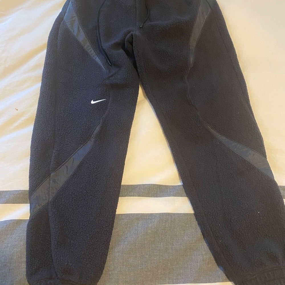 Nike Women Black Fleece Pants